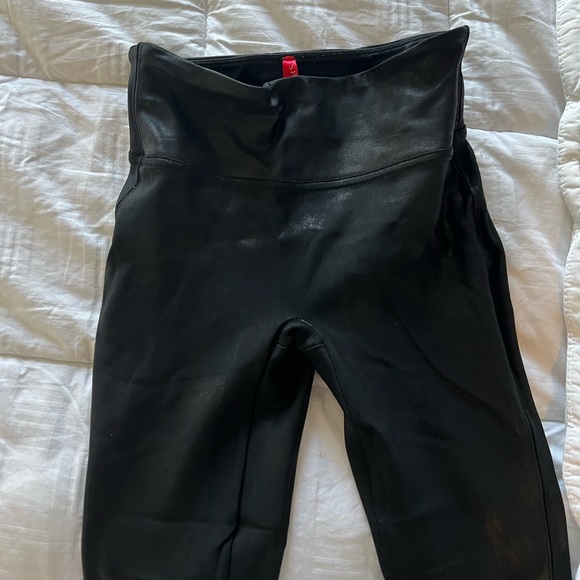 Spanx Faux Leather Leggings - Picture 3 of 8
